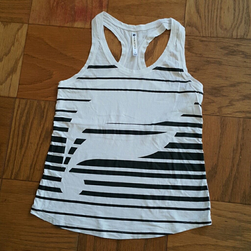 Bundle Fabletics & Aspire Tank Tops Size M - image 4